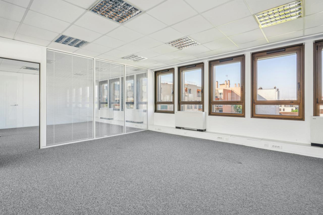 Bureau Clichy 240m² Location bureau Clichy Hauts-de-Seine OLBUR2531659 16